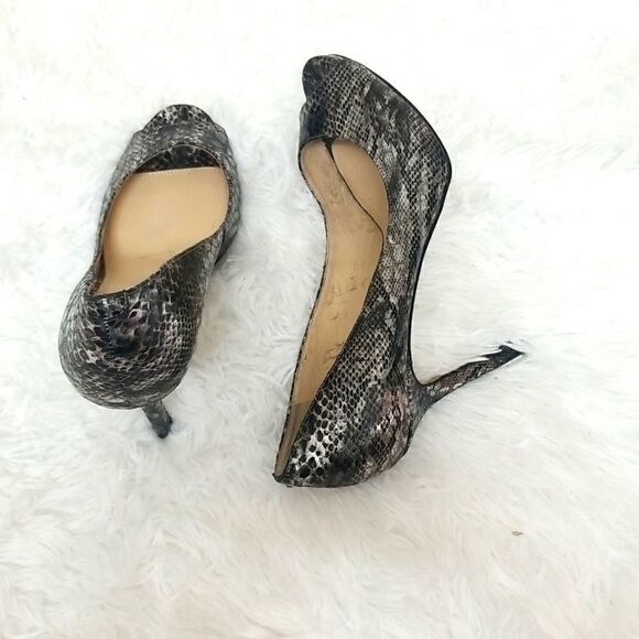 Enzo Angiolini Silver&Black Snakeskin Pumps size 9.5 - Picture 6 of 10